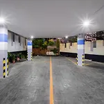 Ratchada Point Hotel