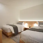 E11 Hotel - Bts Punnawithi