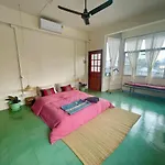 Baan Khaosoi - Private Room In A Rooftop Hostel 4Th Floor