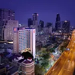 Hilton Garden Inn Bangkok Silom