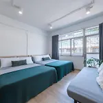 Platinum Deluxe Shopping Apartments