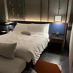 K Midway Hotel