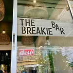 326 Podtel At The Breakie Bar
