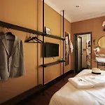 Josh Hotel