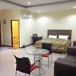 Friends House Resort