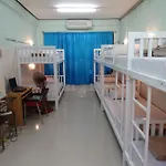Khaosan River Inn Hostel