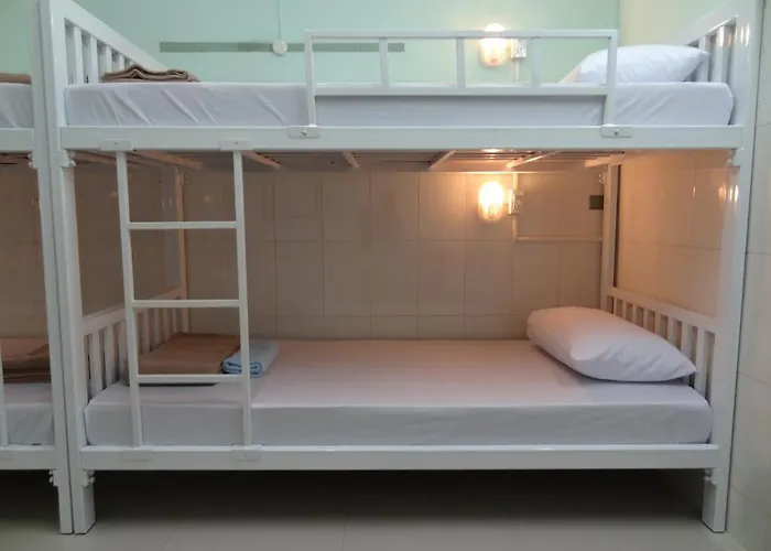 Khaosan River Inn Hostel