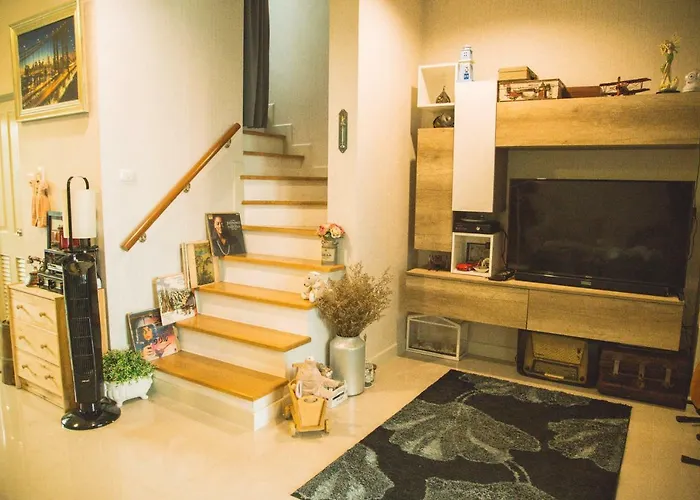 Autta House