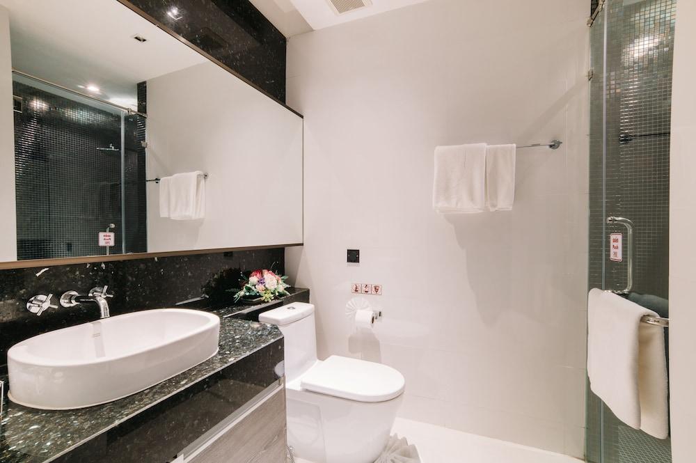 Hotel Lumen Srinakarin Bangkok