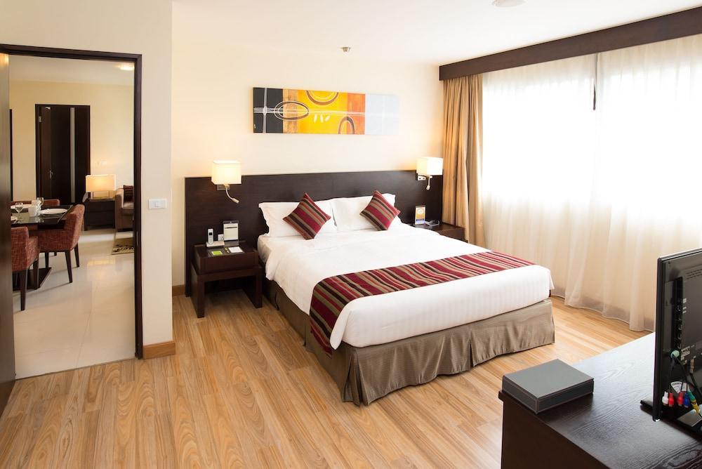 Lohas Residences Sukhumvit 2 Aparthotel 4*