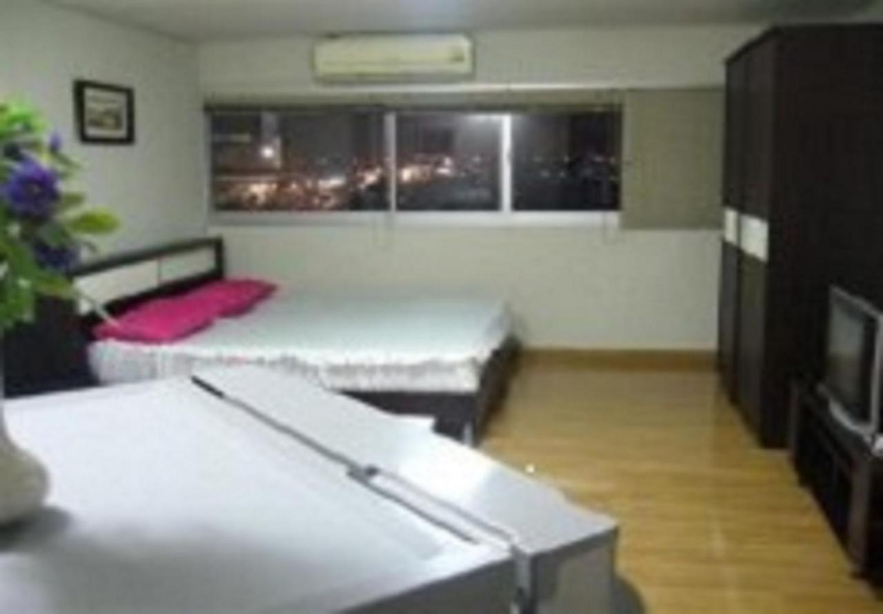 Thailand Taxiapartment Bangkok