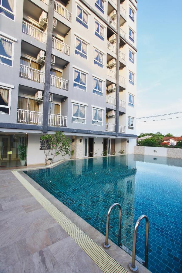 Hotel Leenova Place Bangkok