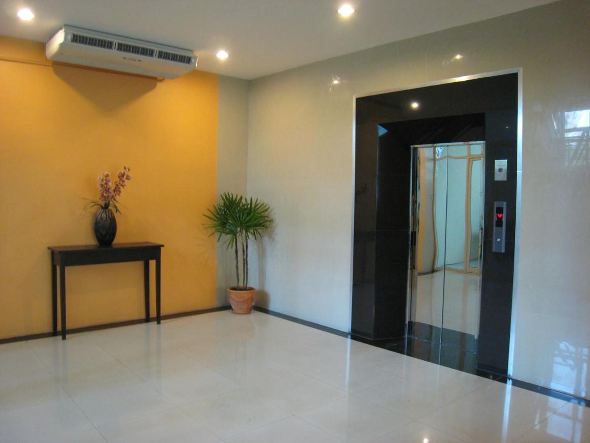 Leenova Place Hotel Bangkok
