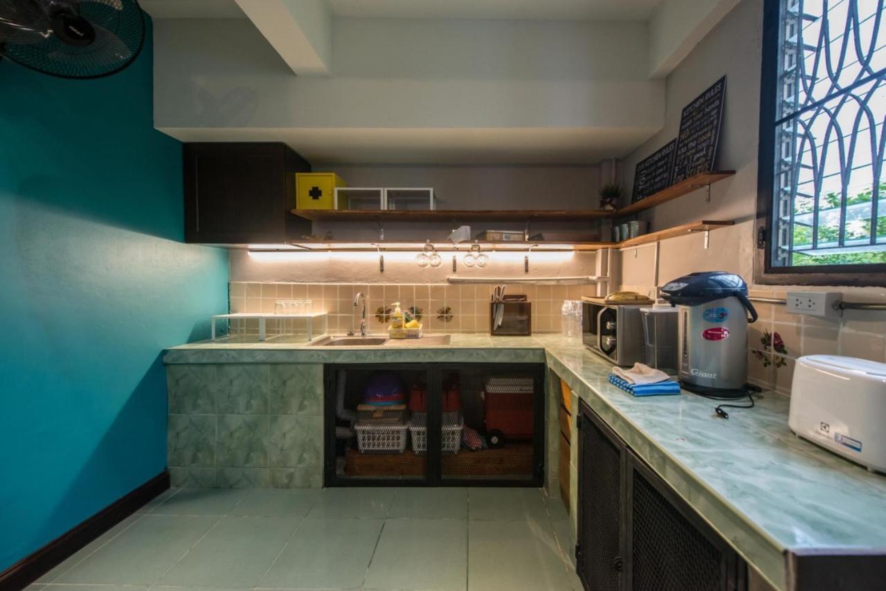 4share (adults Only) * Bangkok