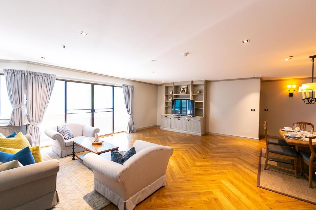 Thea, Executive Serviced In Ekamai Appartement