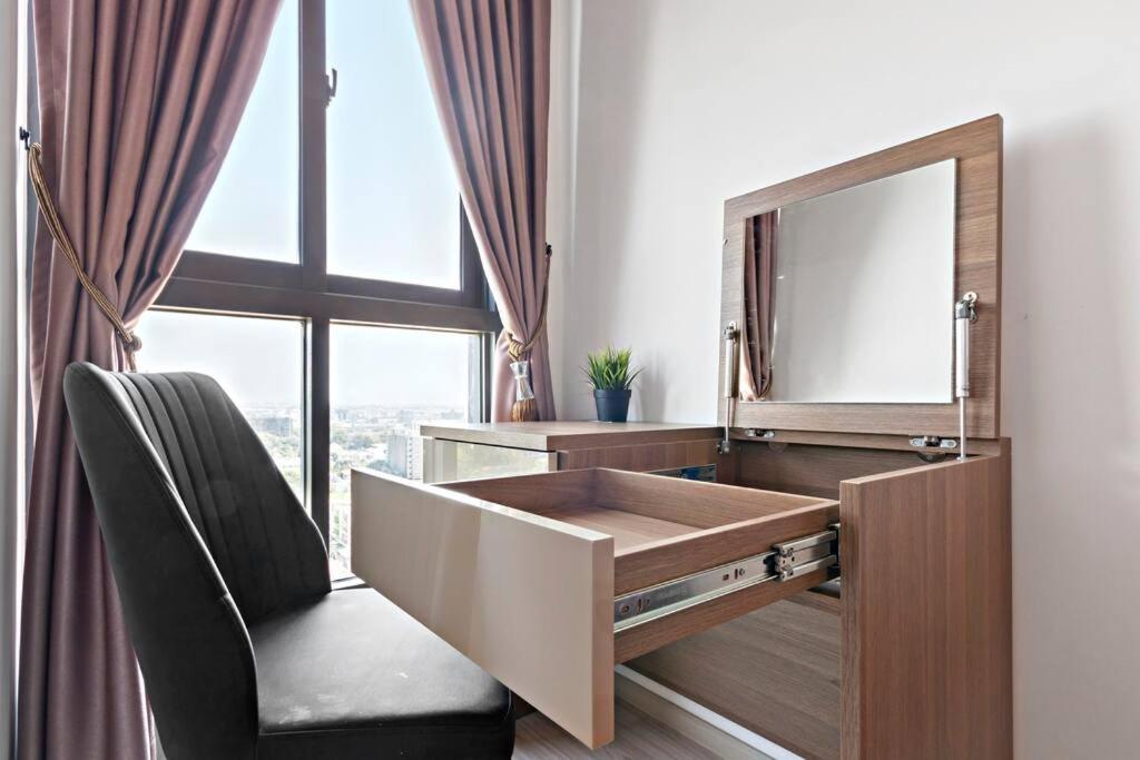 Ideo At Bangna Bts Skytrain Station Apartment Bangkok