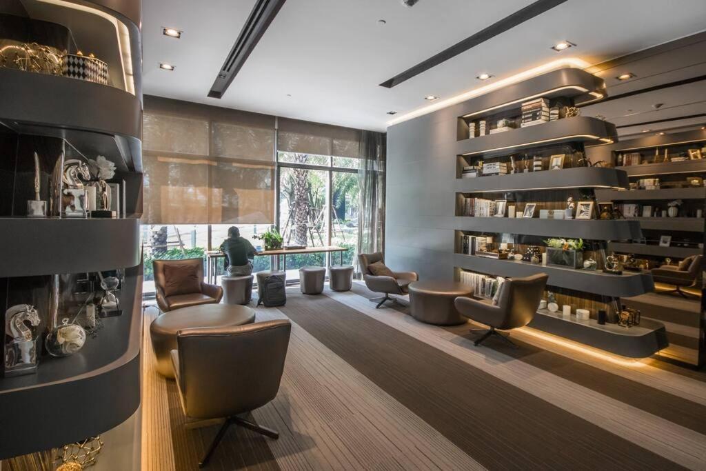 Apartment Ideo At Bangna Bts Skytrain Station Bangkok