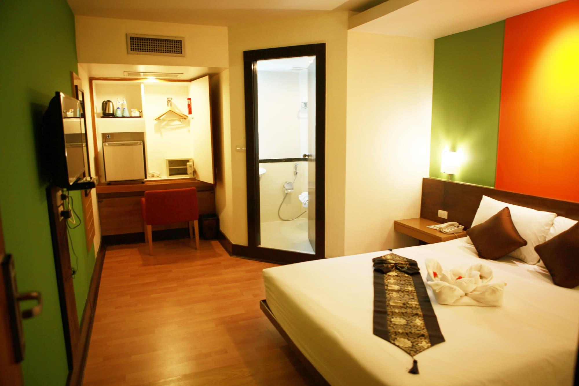 Hotel The Seasons Huamark 3*