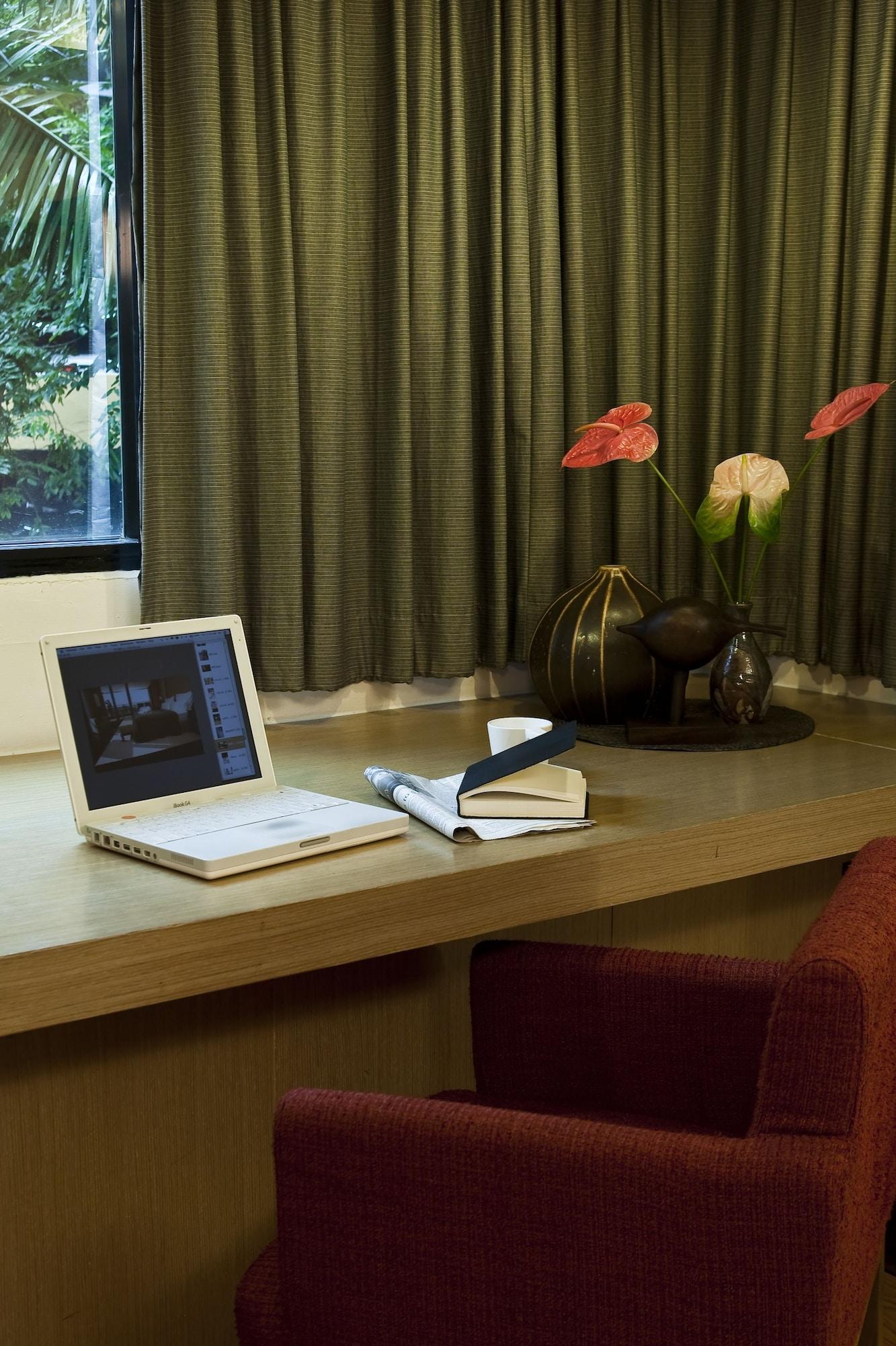 Hotel The Seasons Huamark