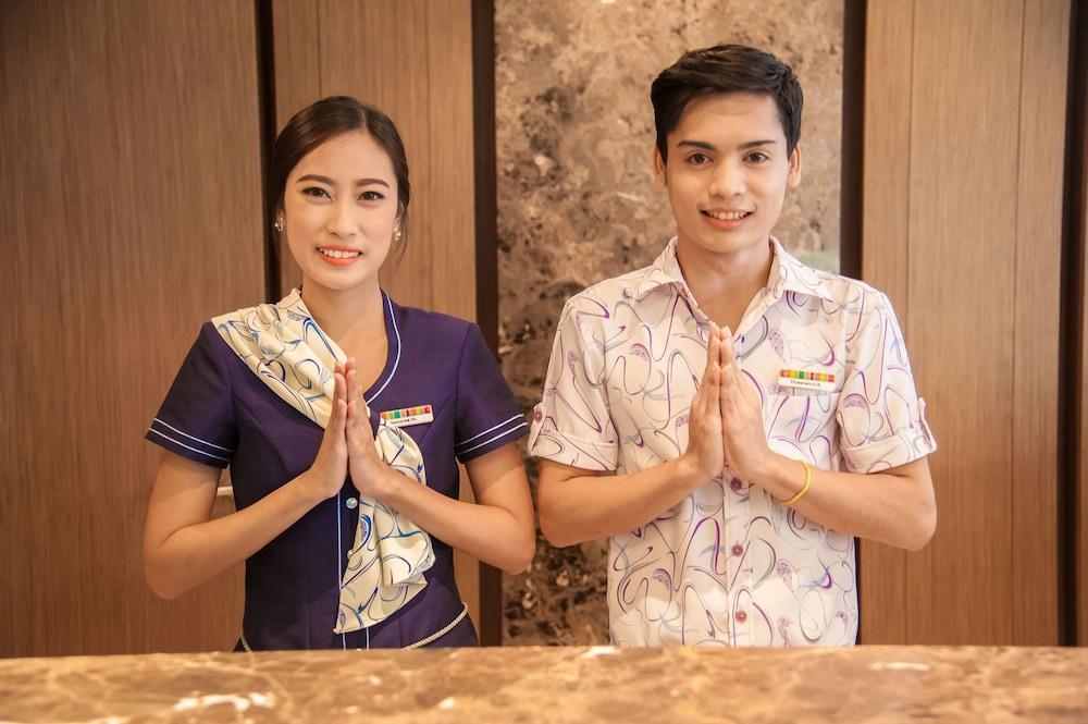 The Seasons Huamark 3* Bangkok