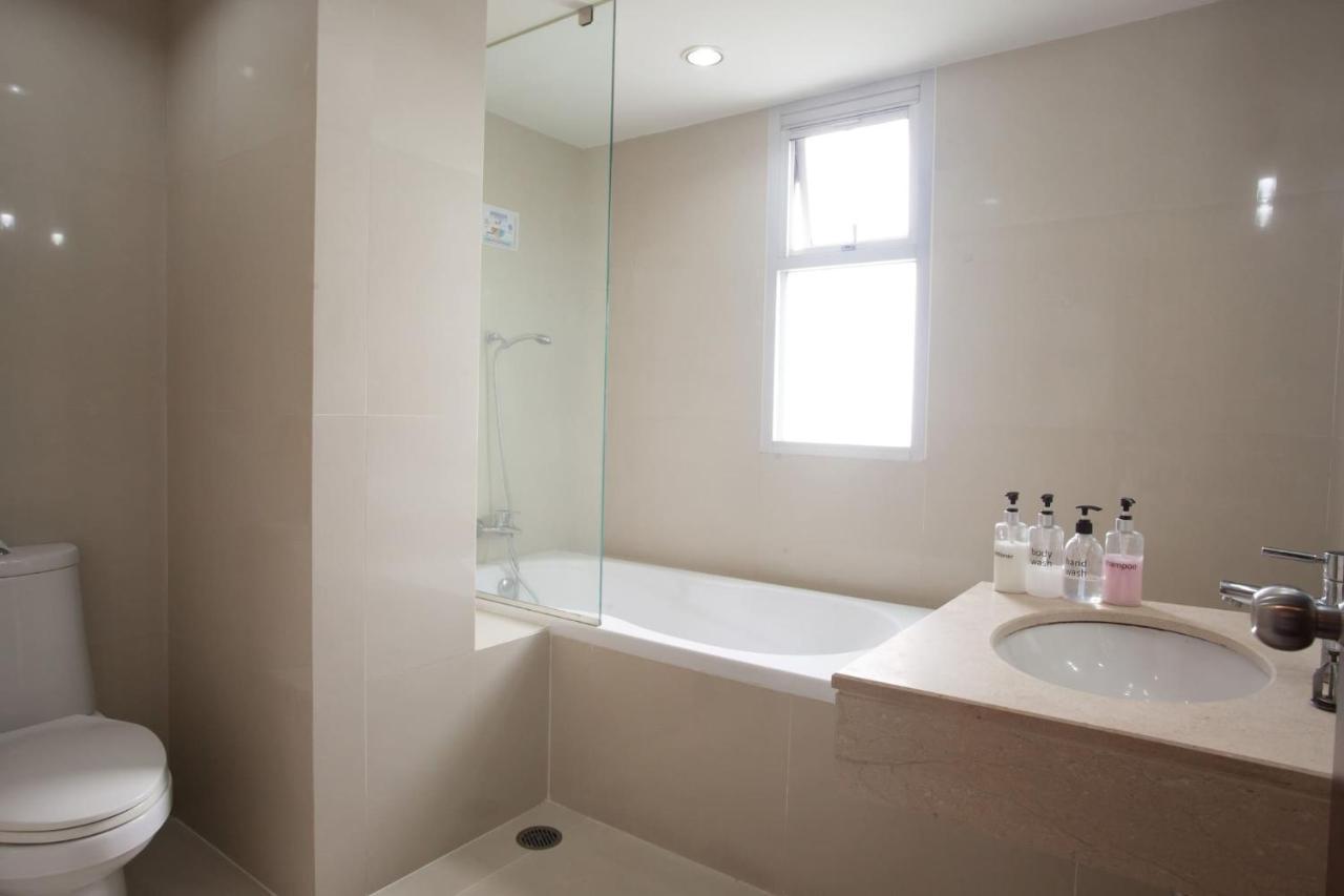 Apartment 7C-Short-Term Rental Allowed-2Brs Downtown Bangkok Bangkok