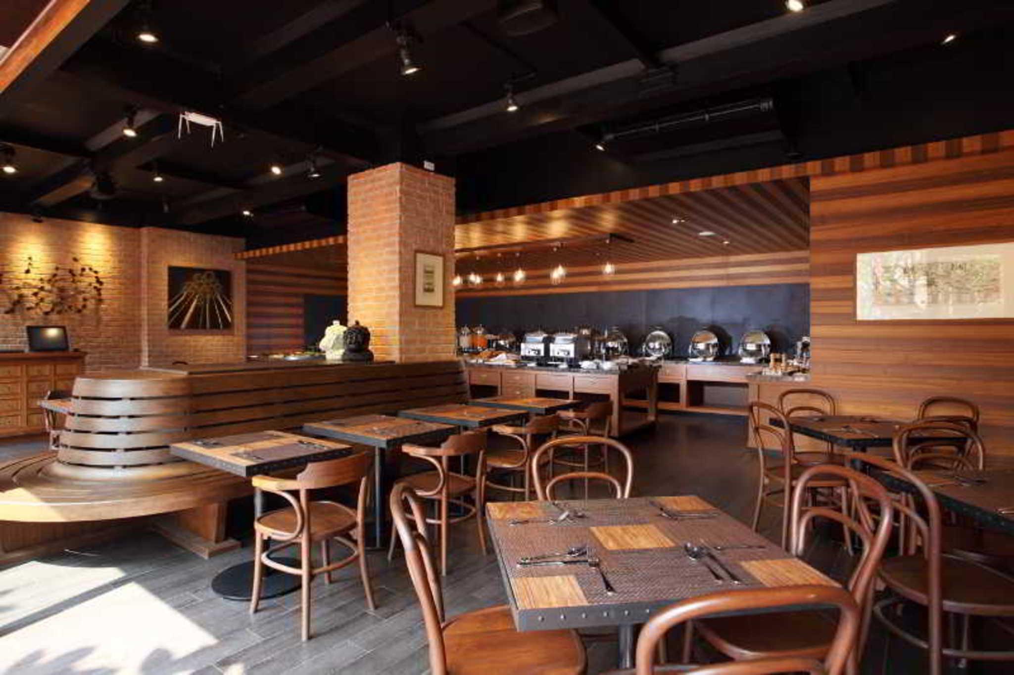 Rambuttri Village Plaza 3*
