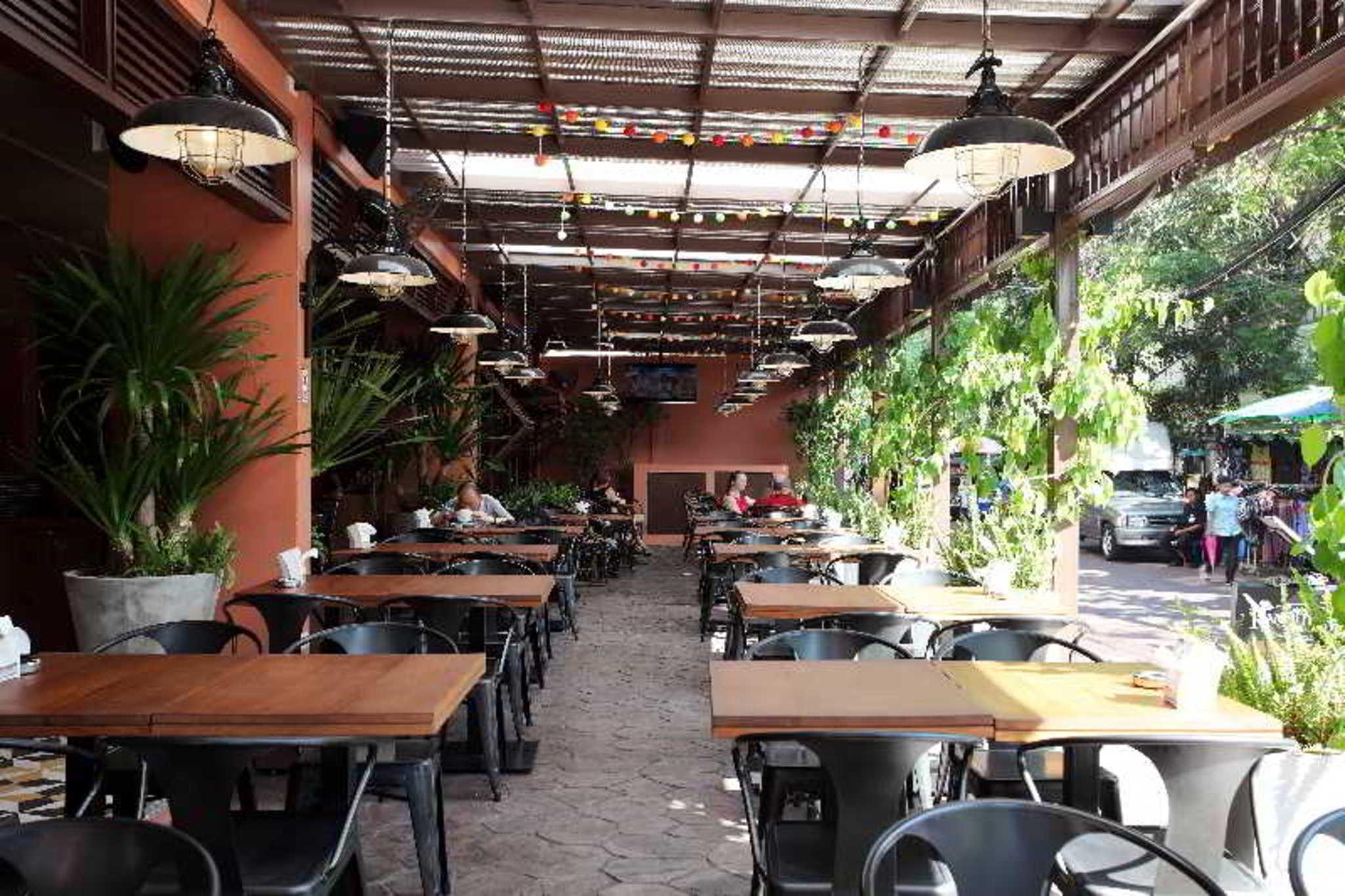 bahay-panuluyan Rambuttri Village Plaza 3*