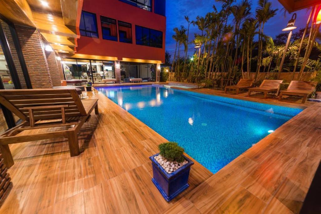 Thongtara House Boutique Srinakarin 4* Bangkok