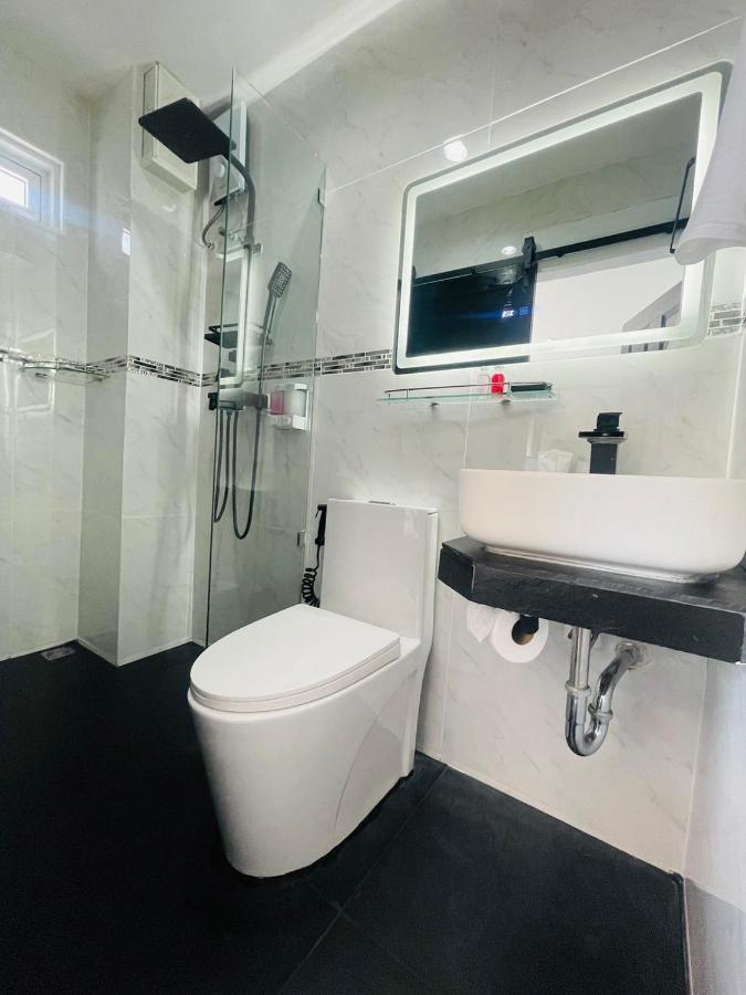 Thonglor Hotel