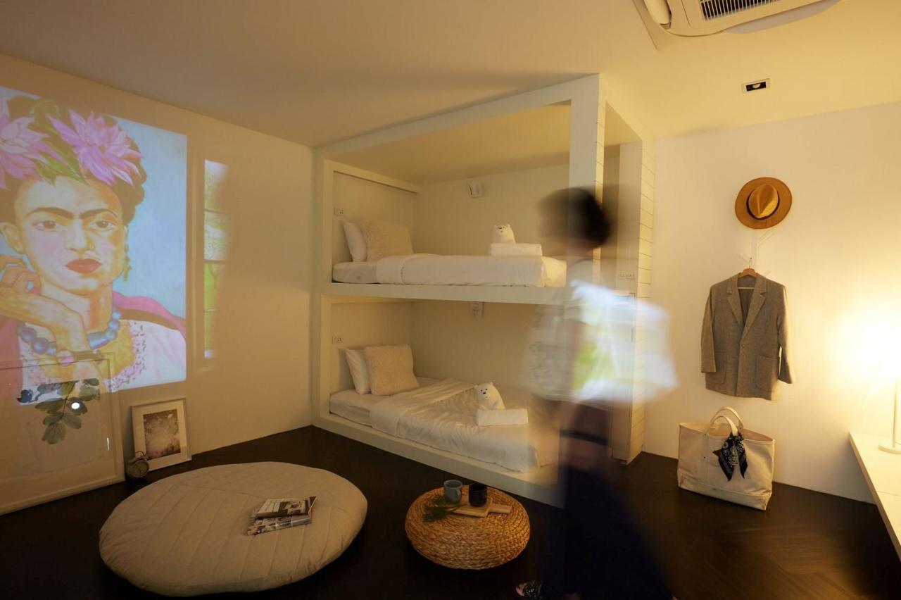 Pa Prank Capsulehotel