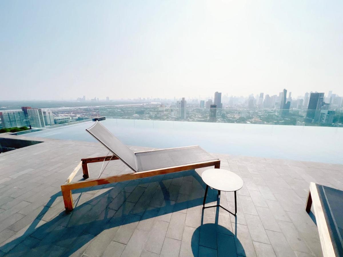 2 Bedroom Luxury 3 Min Walk From Bts Ekkamai * Bangkok