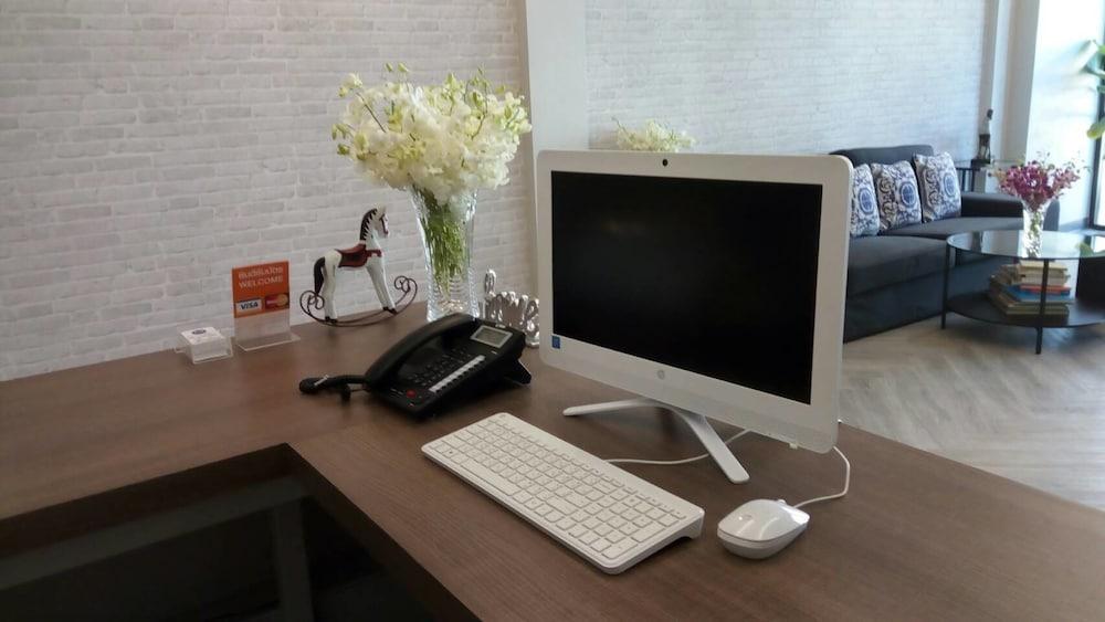 Mont Place Donmuang 3*