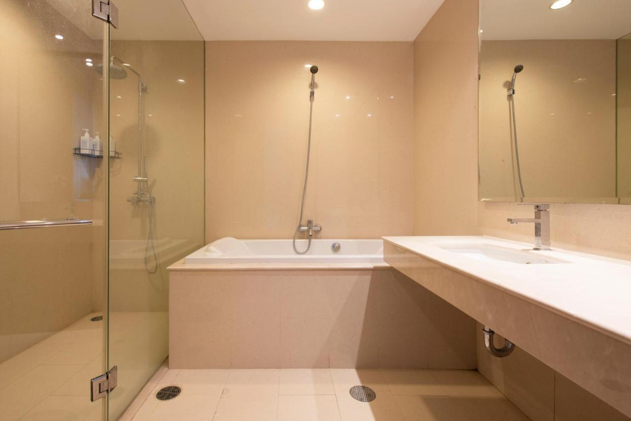 Apartment M Estate 2br Private Residence, 300m To Bts Chit Lom Bangkok