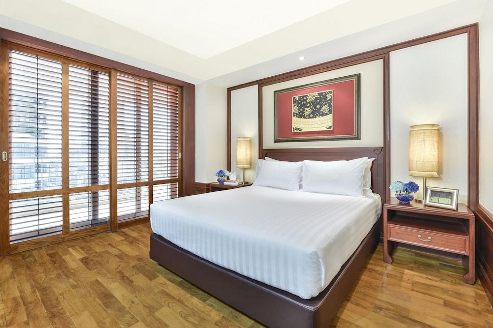 Centre Point Serviced Thong Lo Hotel