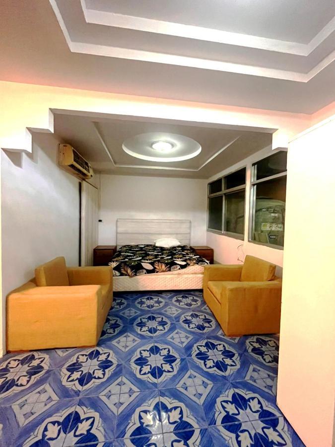 Artist Residency Hostel *
