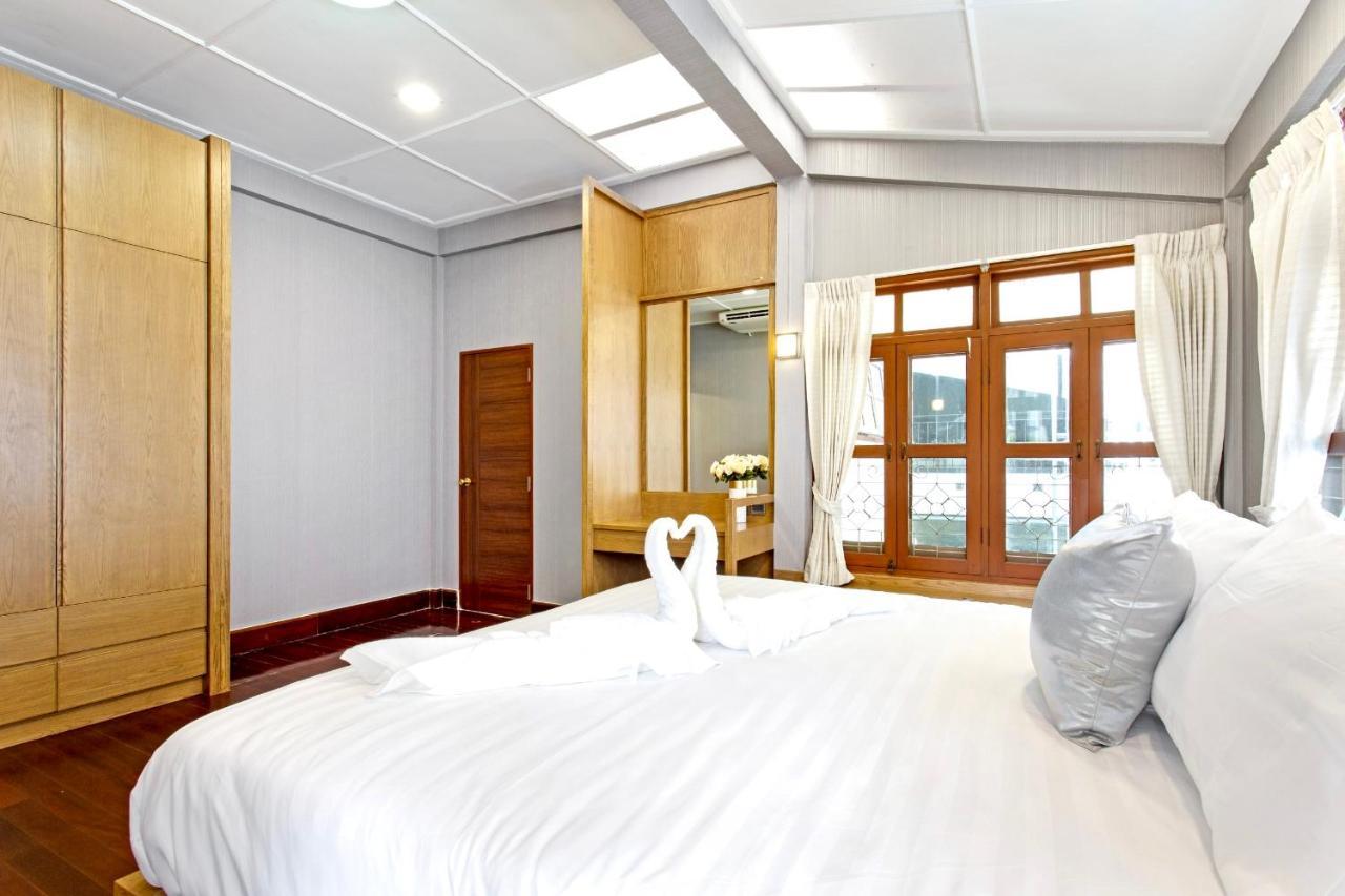 Sathorn Private Pool Villa