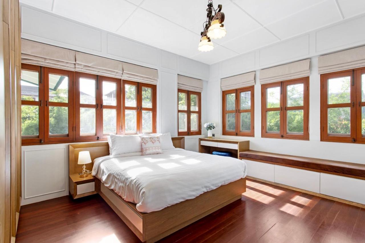 Sathorn Private Pool Villa Bangkok