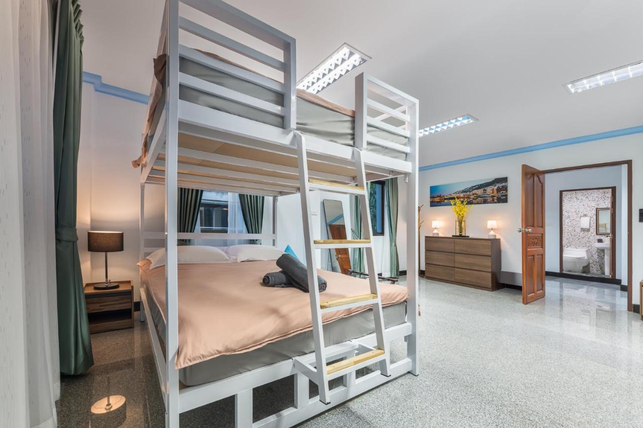 Bahay bakasyunan Rooftop Paradise Newly Built 900meters To Chidlombts And Central World Free Airport Pickup Bangkok