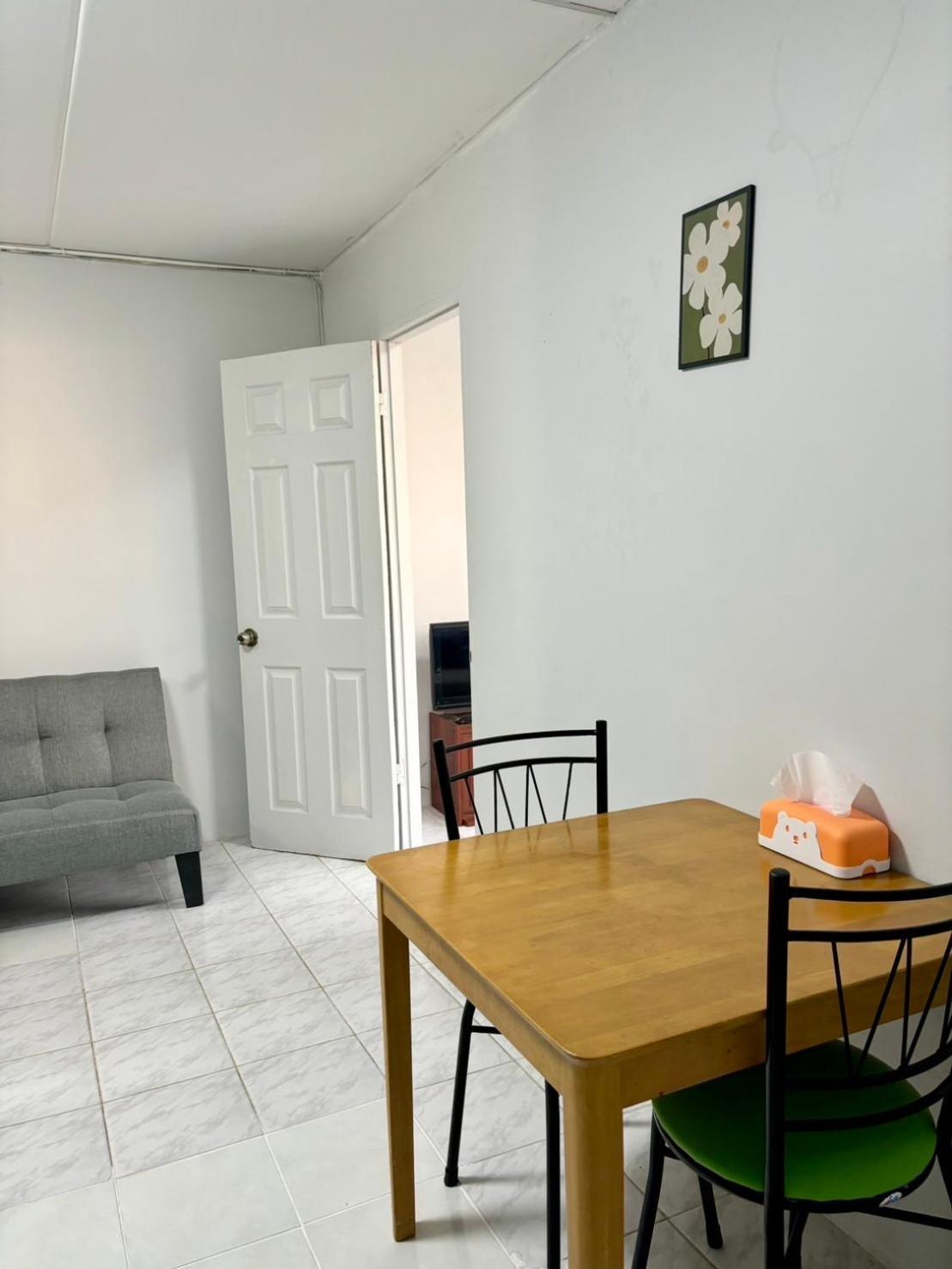 Apartment Popular T8 Near Impact. *
