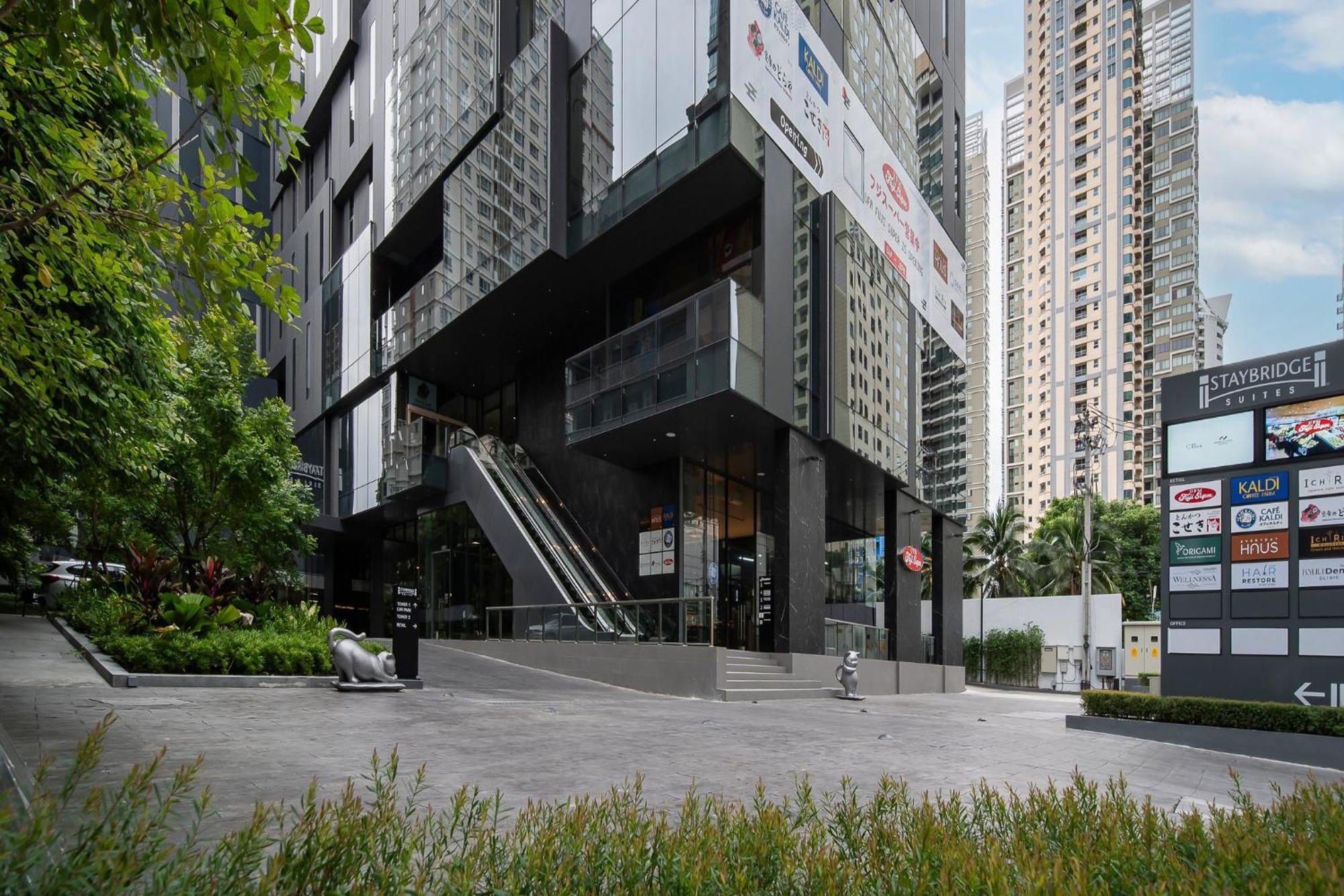 Staybridge Sukhumvit By Ihg Hotel 4*