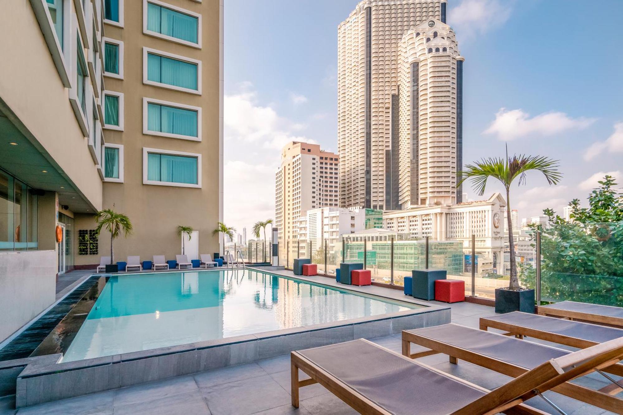 Hotel Hilton Garden Silom 4*