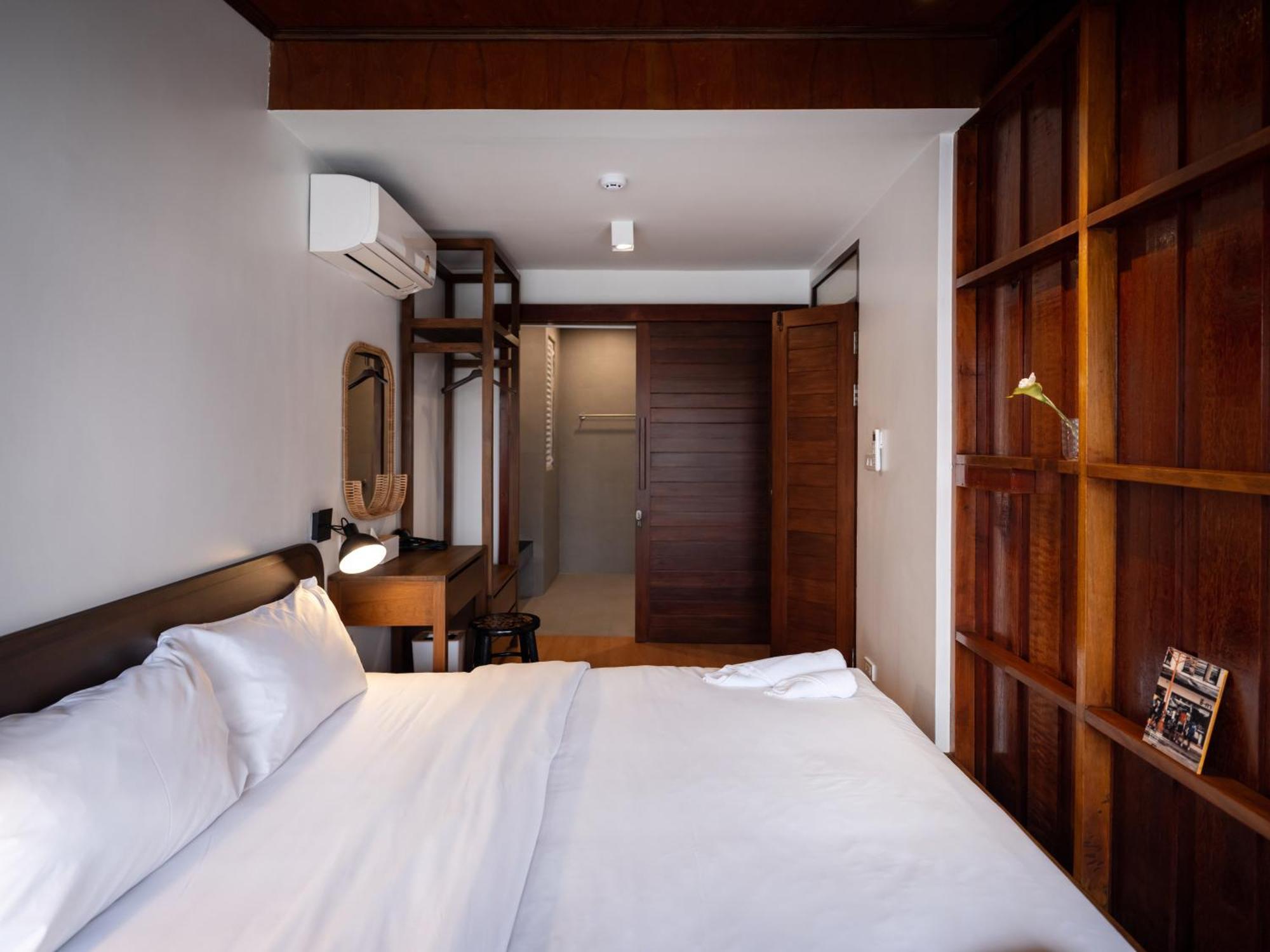 Apartment Bedtime Storeys Near Icon Siam Bangkok