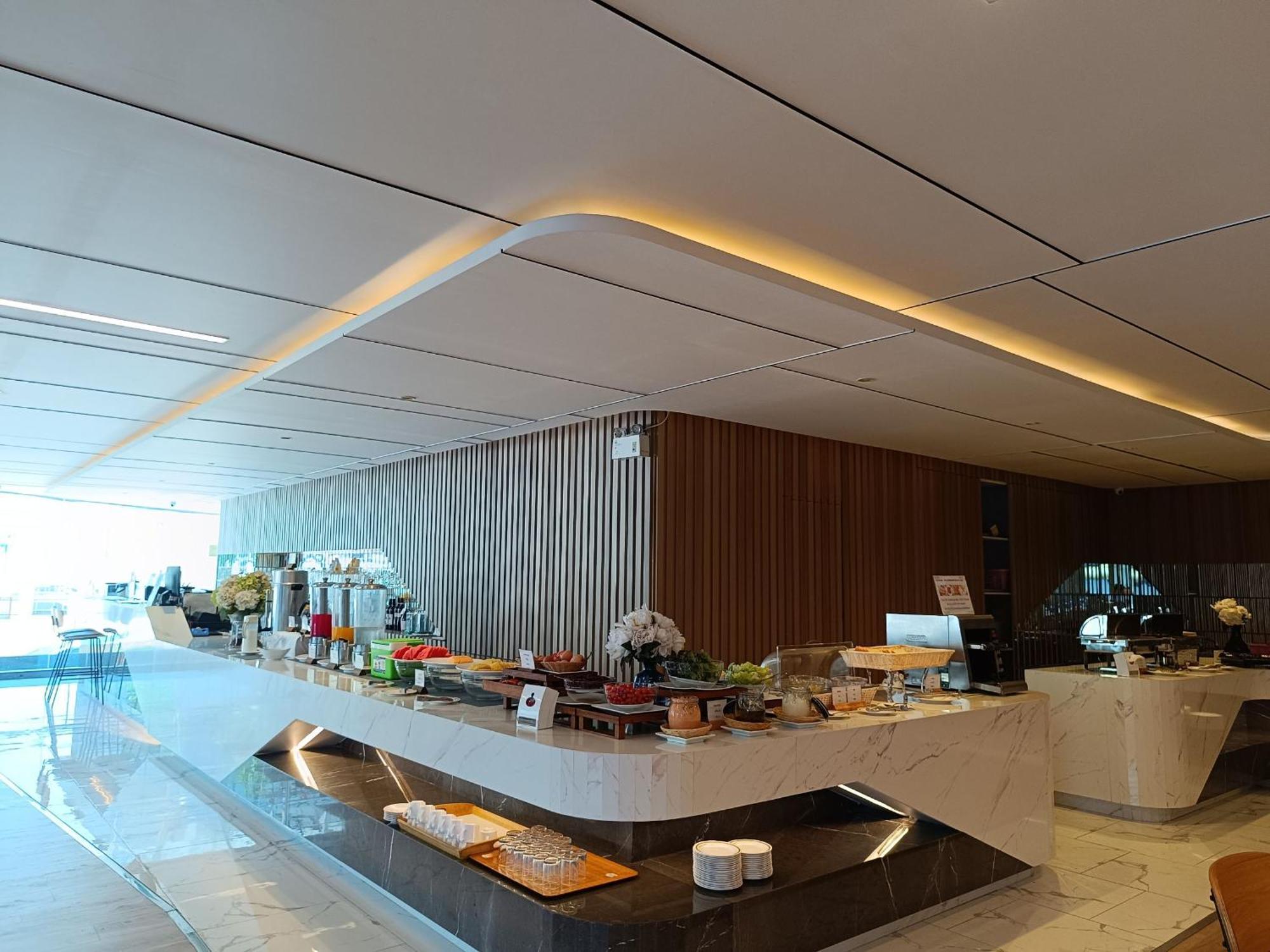 Inter Place Hotel