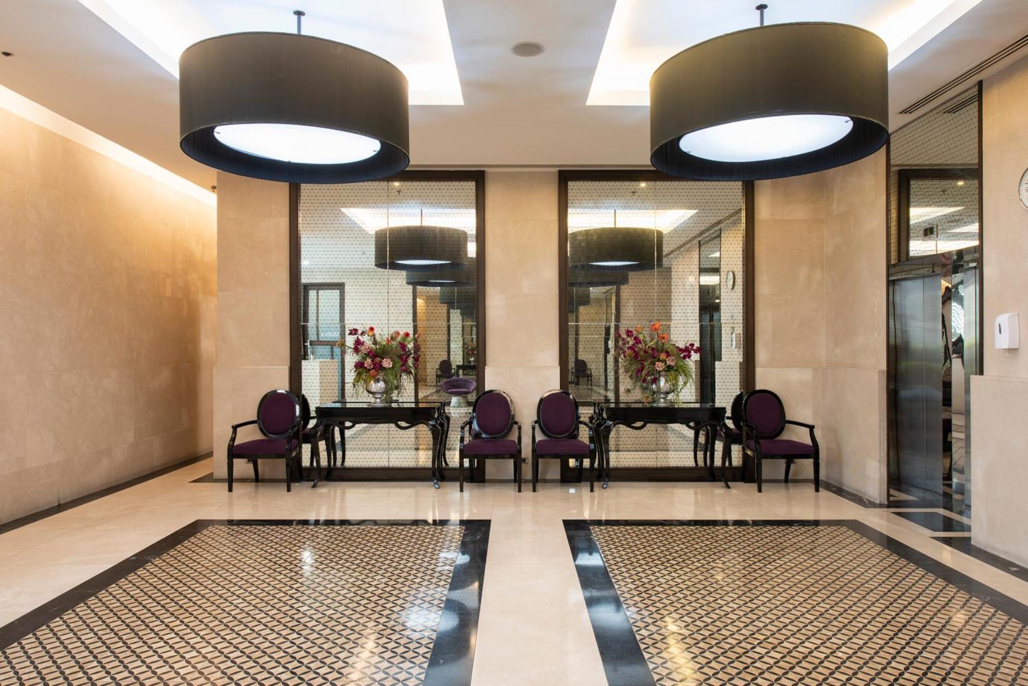 M Estate 2br Private Residence, 300m To Bts Chit Lom Bangkok