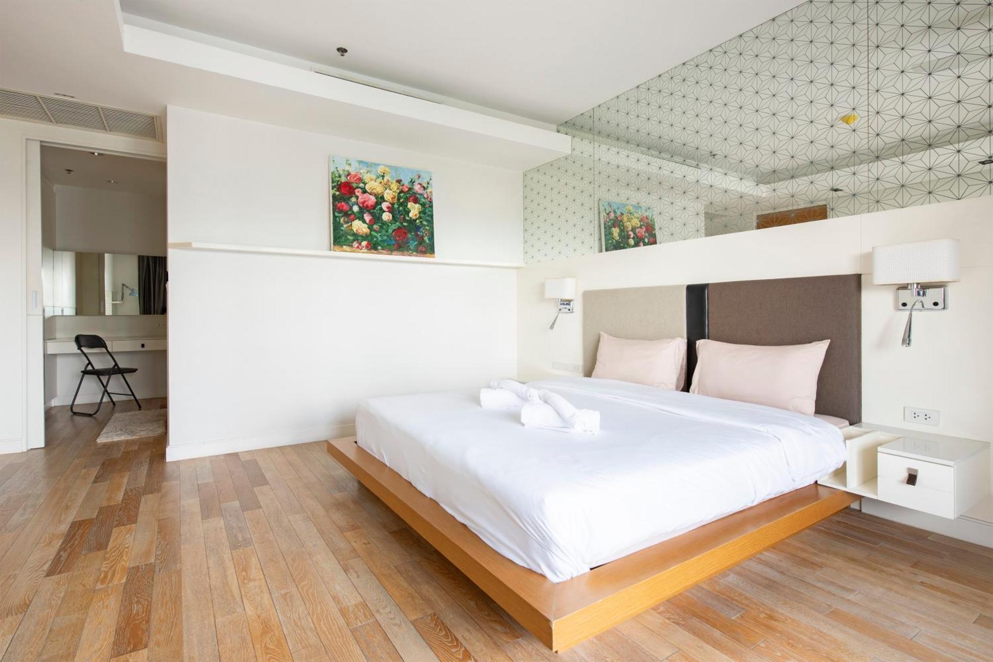 M Estate 2br Private Residence, 300m To Bts Chit Lom Bangkok