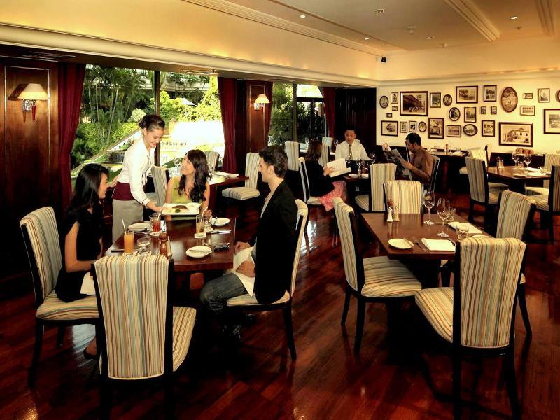 Dusit Thani Hotel