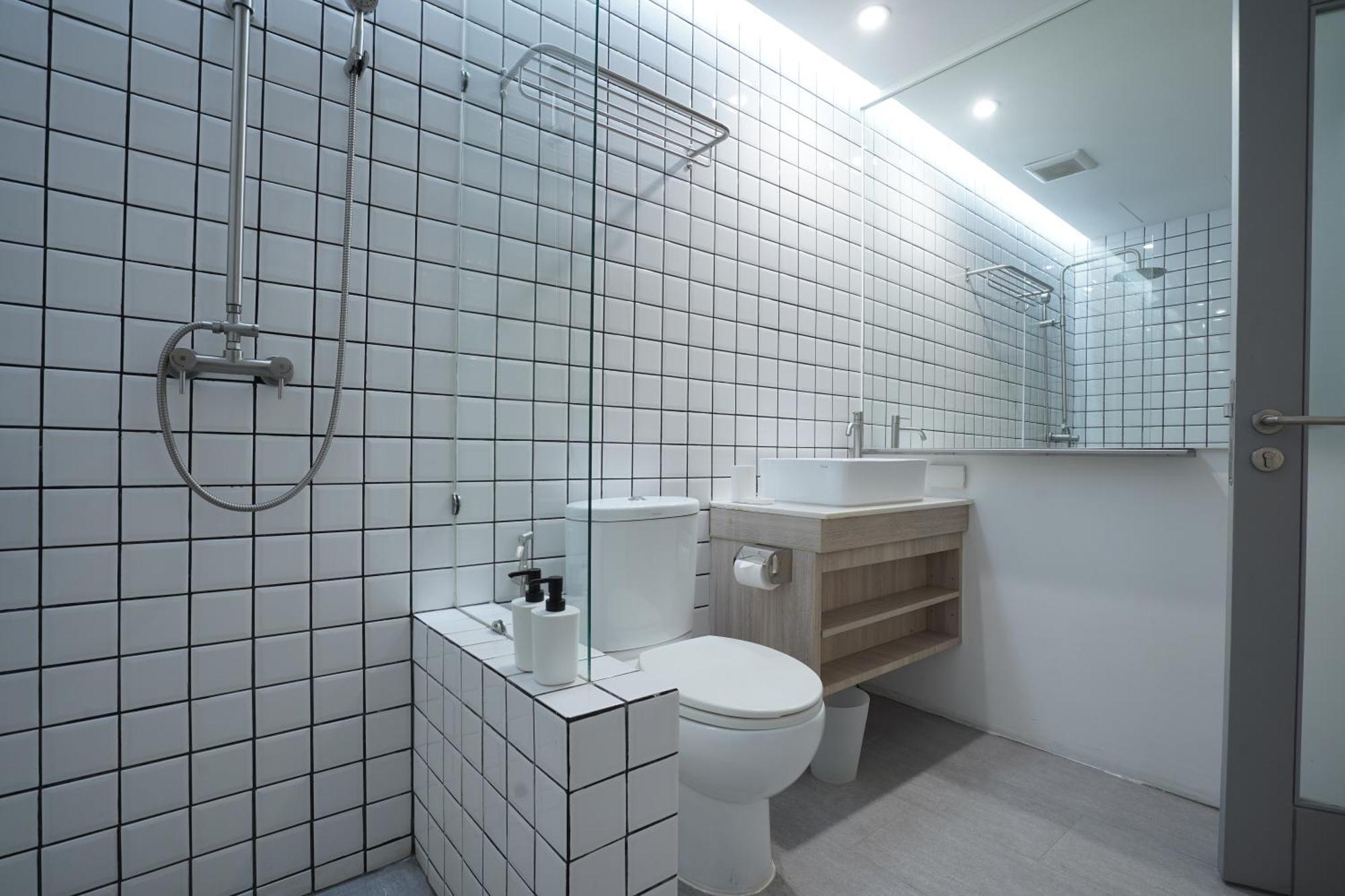Hotel E11 - Bts Punnawithi Bangkok