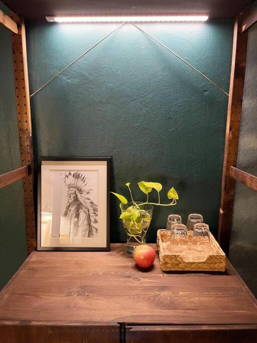 Apartment Artwork House Good Cozy Bangkok