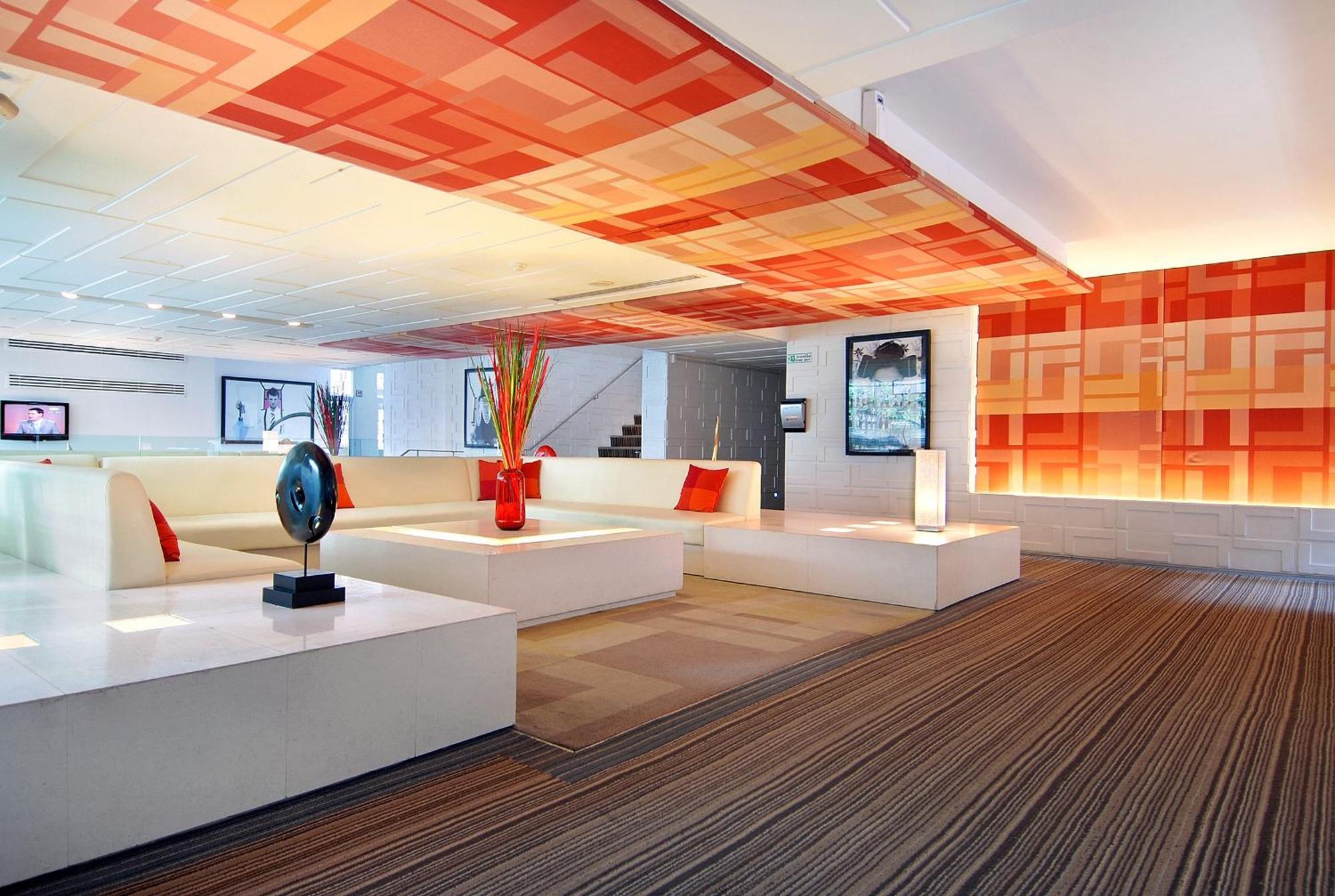 Hotel Le Fenix Sukhumvit 11