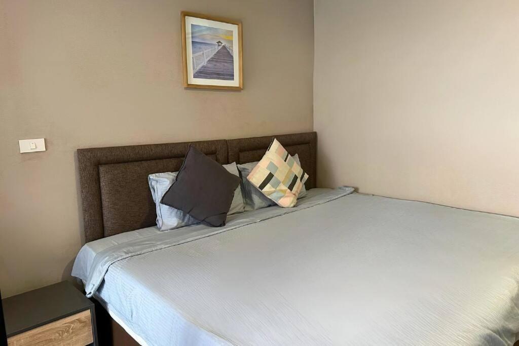 Appartement Studio 1br Pool Gym Wifi 5 Mins From Sathorn Bangkok